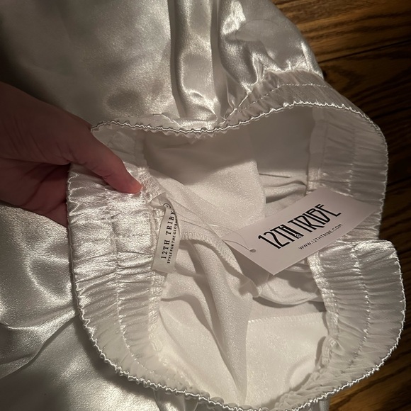 12th tribe serenity satin shorts new with tag - Picture 12 of 12